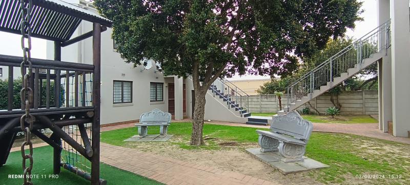 2 Bedroom Property for Sale in St Dumas Western Cape